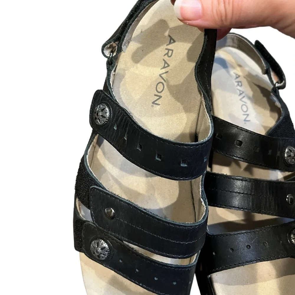 Aravon by New Balance Power Comfort 3 Strappy Comfort Sandals Size 7 B versitile